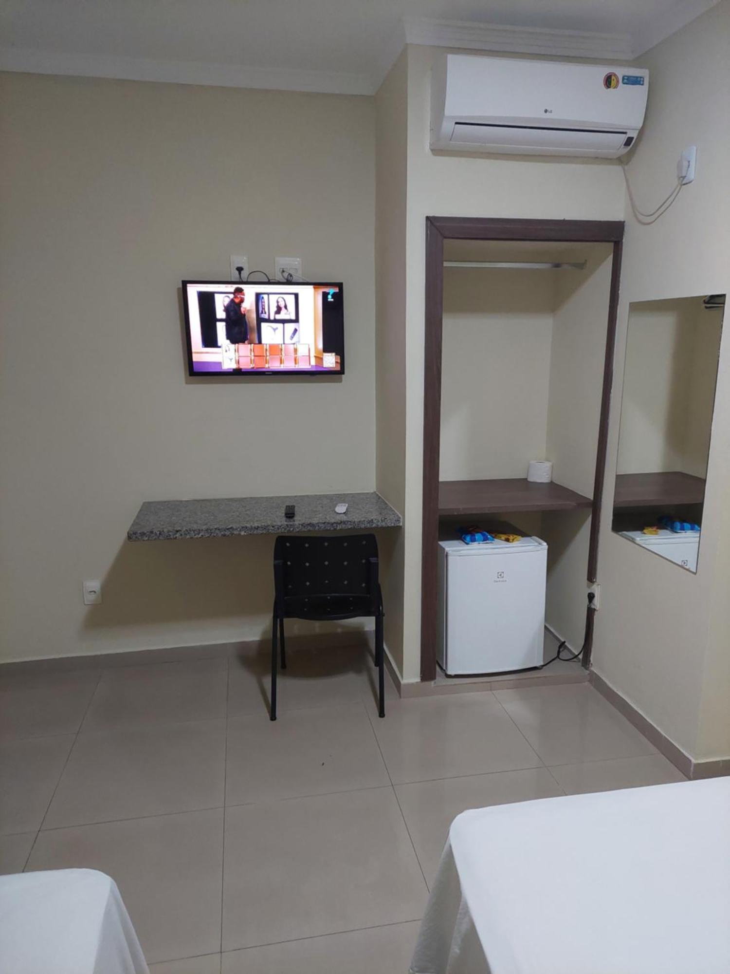 Apoema Hotel Cuiabá Exteriör bild