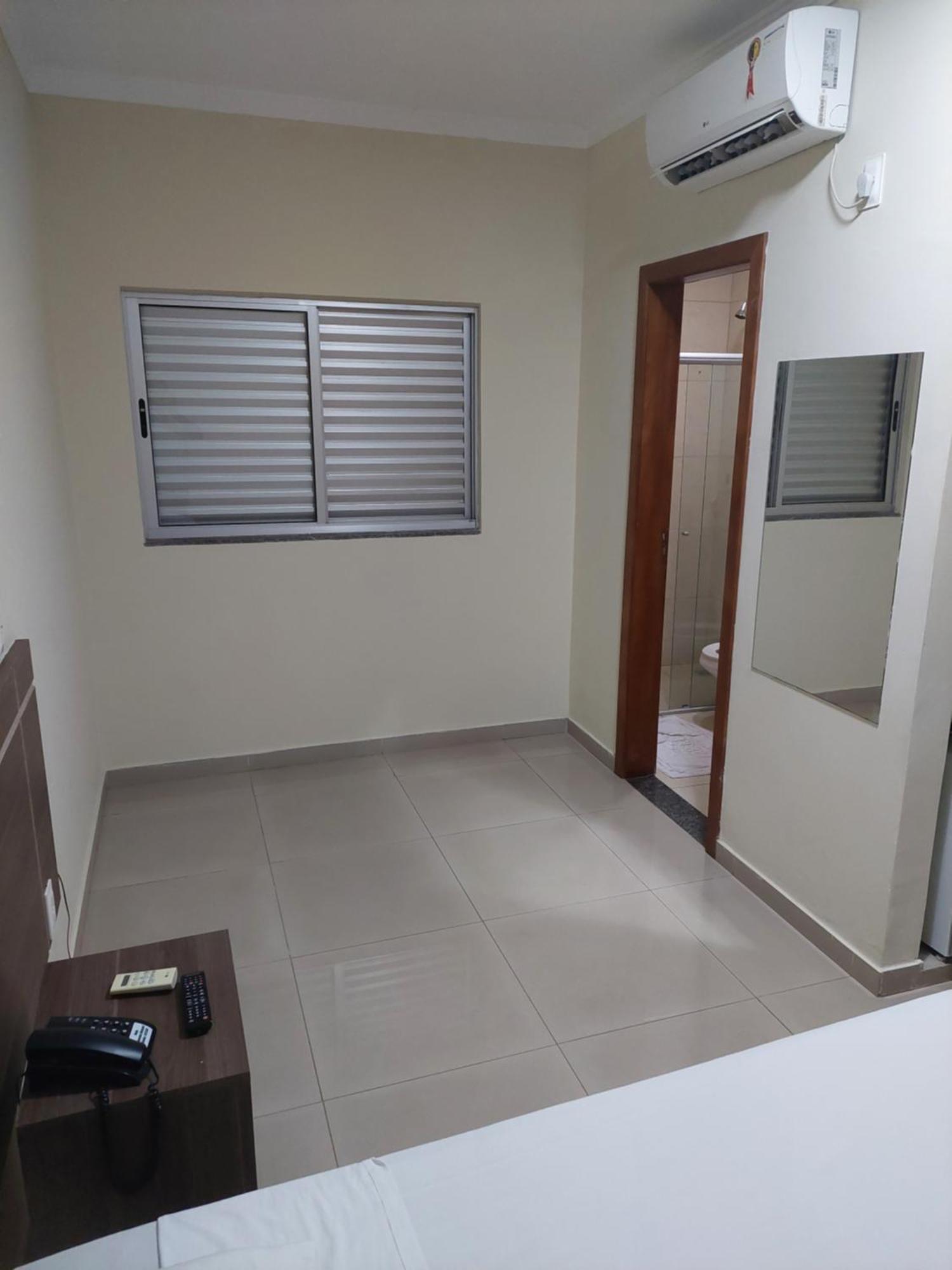 Apoema Hotel Cuiabá Exteriör bild